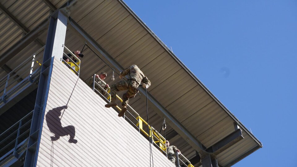 Cadet Rappelling